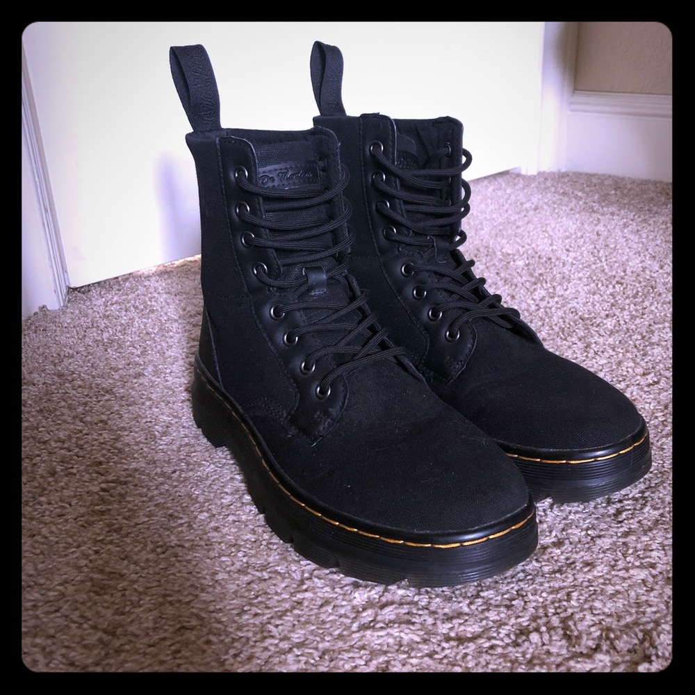 Dr. Martens Combs - Black - 9